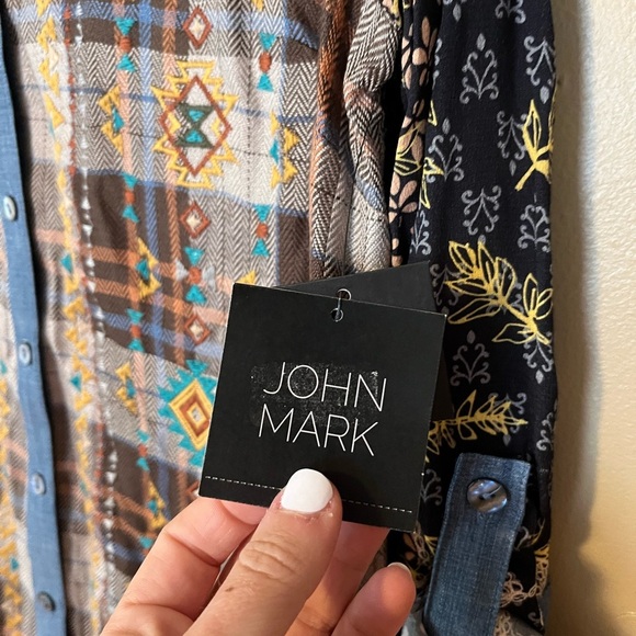 JOHN MARK Women’s Southwestern Style Embroidered Plaid Tunic NWT - Picture 5 of 8